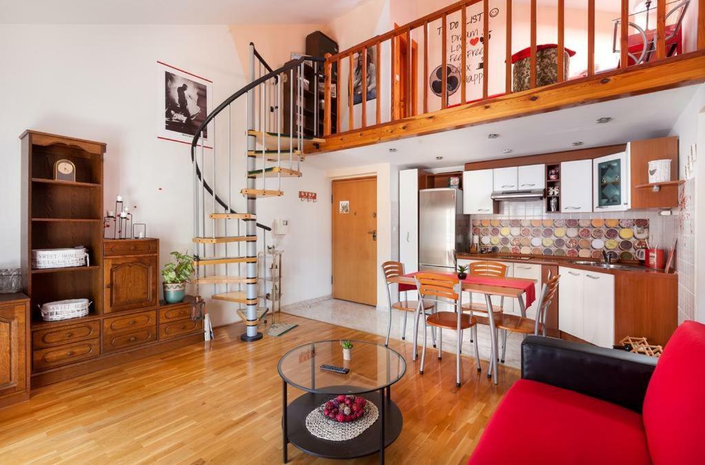 Litorian Makarska Appartement Buitenkant foto